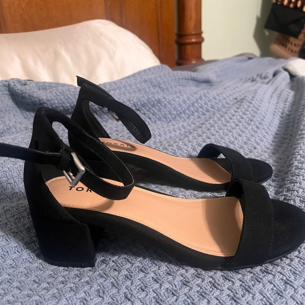 Torrid 6.5ww low ankle strap heels